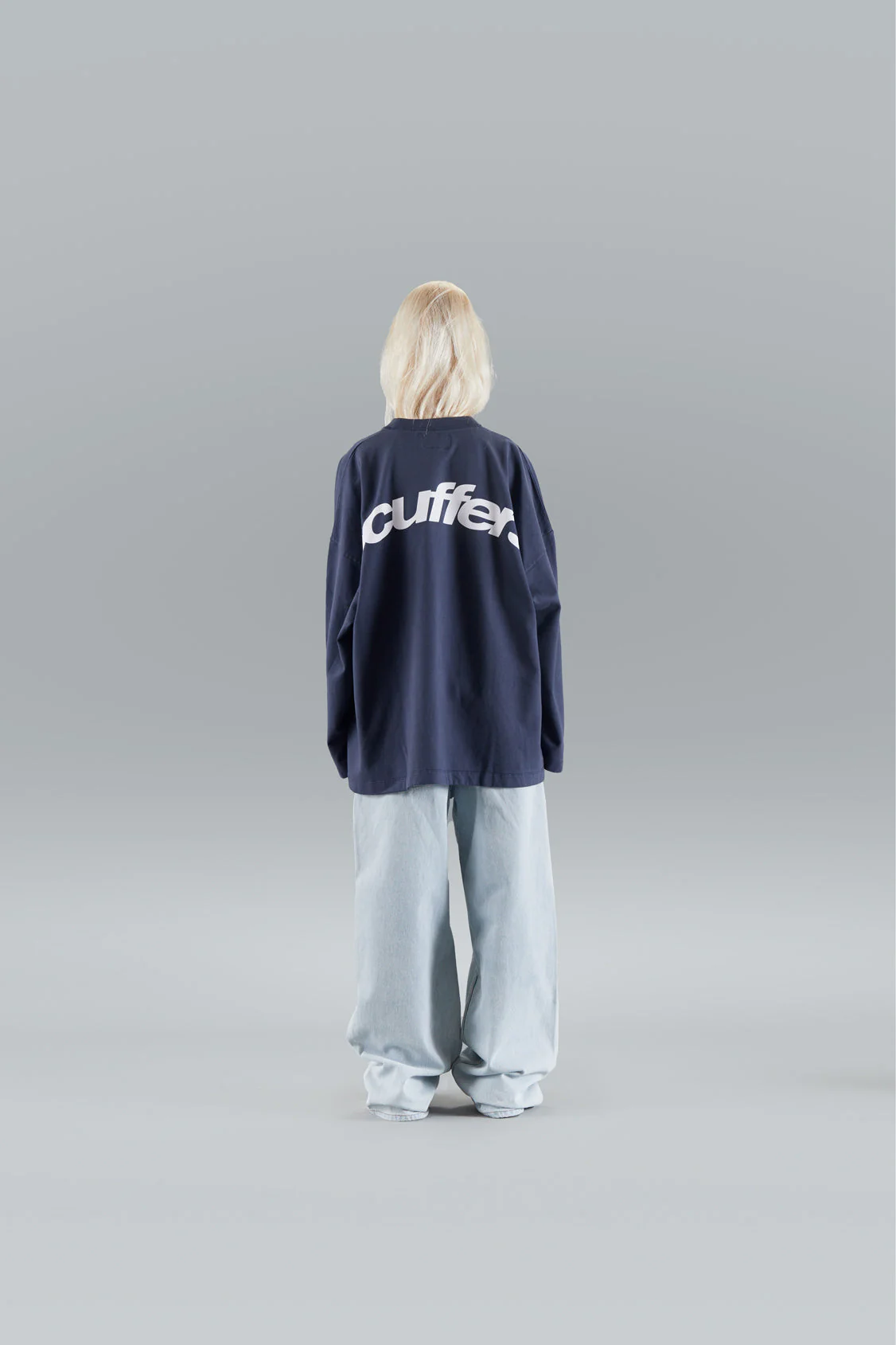 Angel Sweatshirt Navy - Image 9