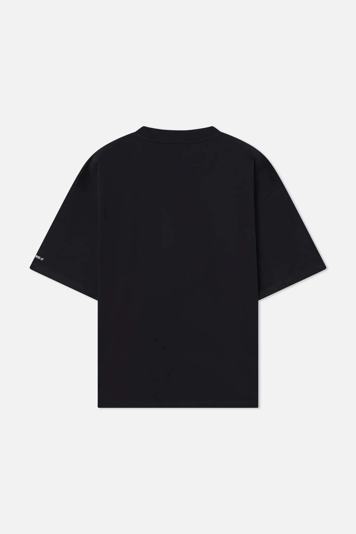 Basic B&W T-Shirt Pack - Image 11