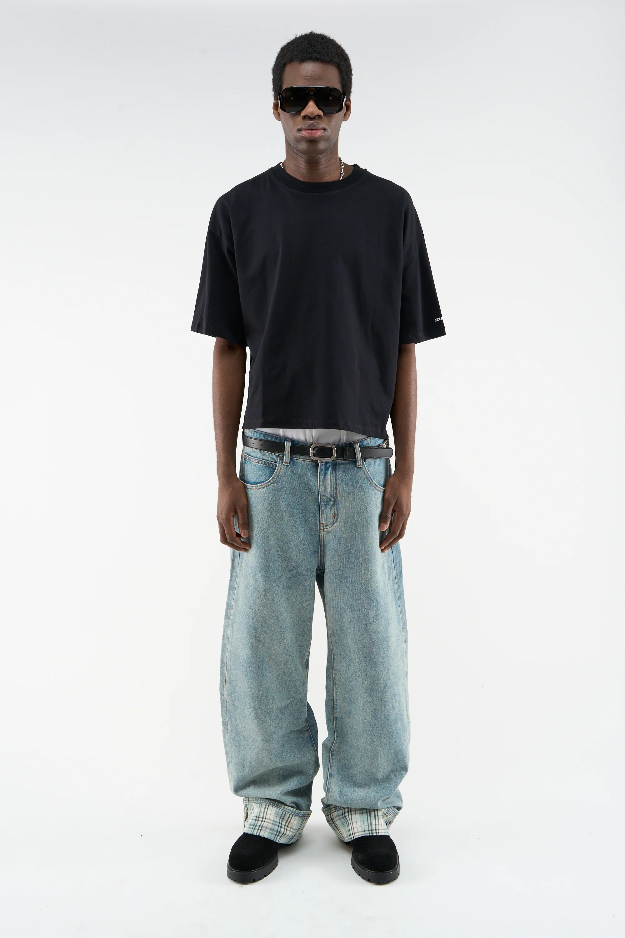 Basic B&W T-Shirt Pack - Image 7