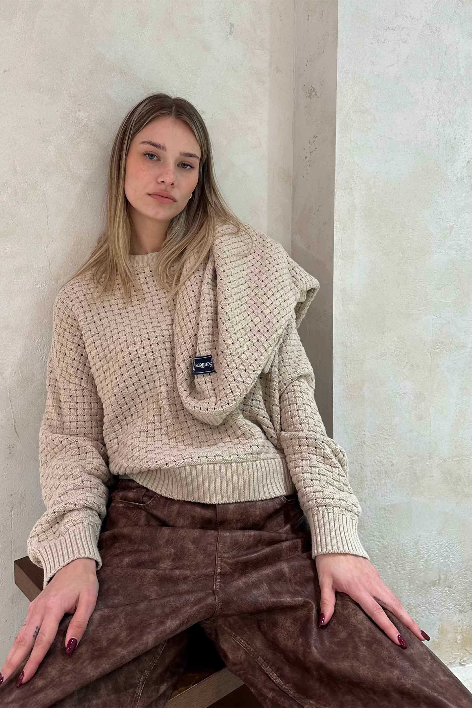 Case Camel Knit - Image 5