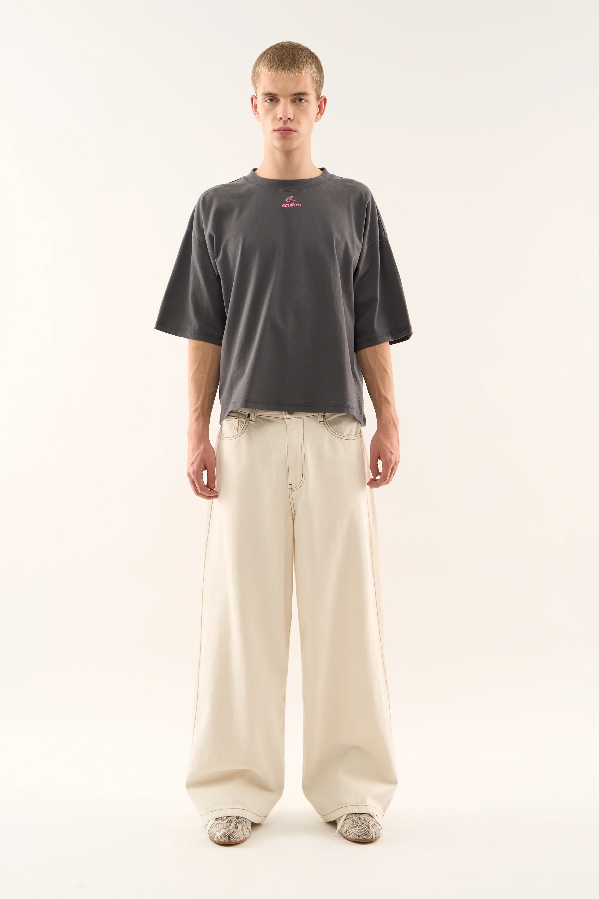 CLG Grey T-shirt - Image 5