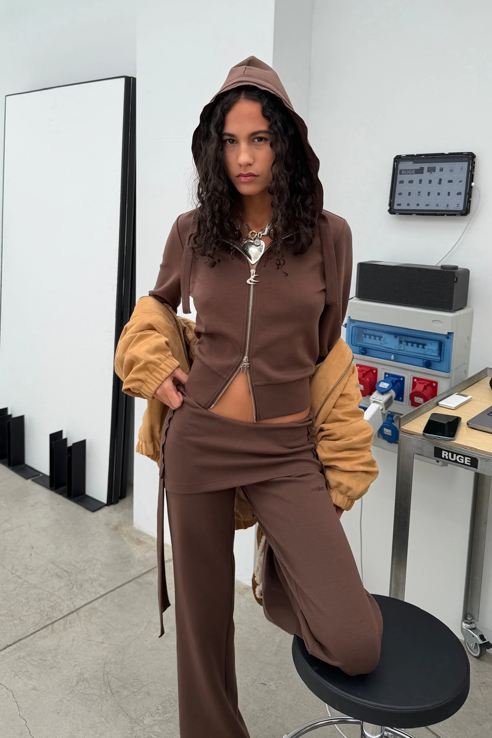 Cozy Brown Jacket - Image 5