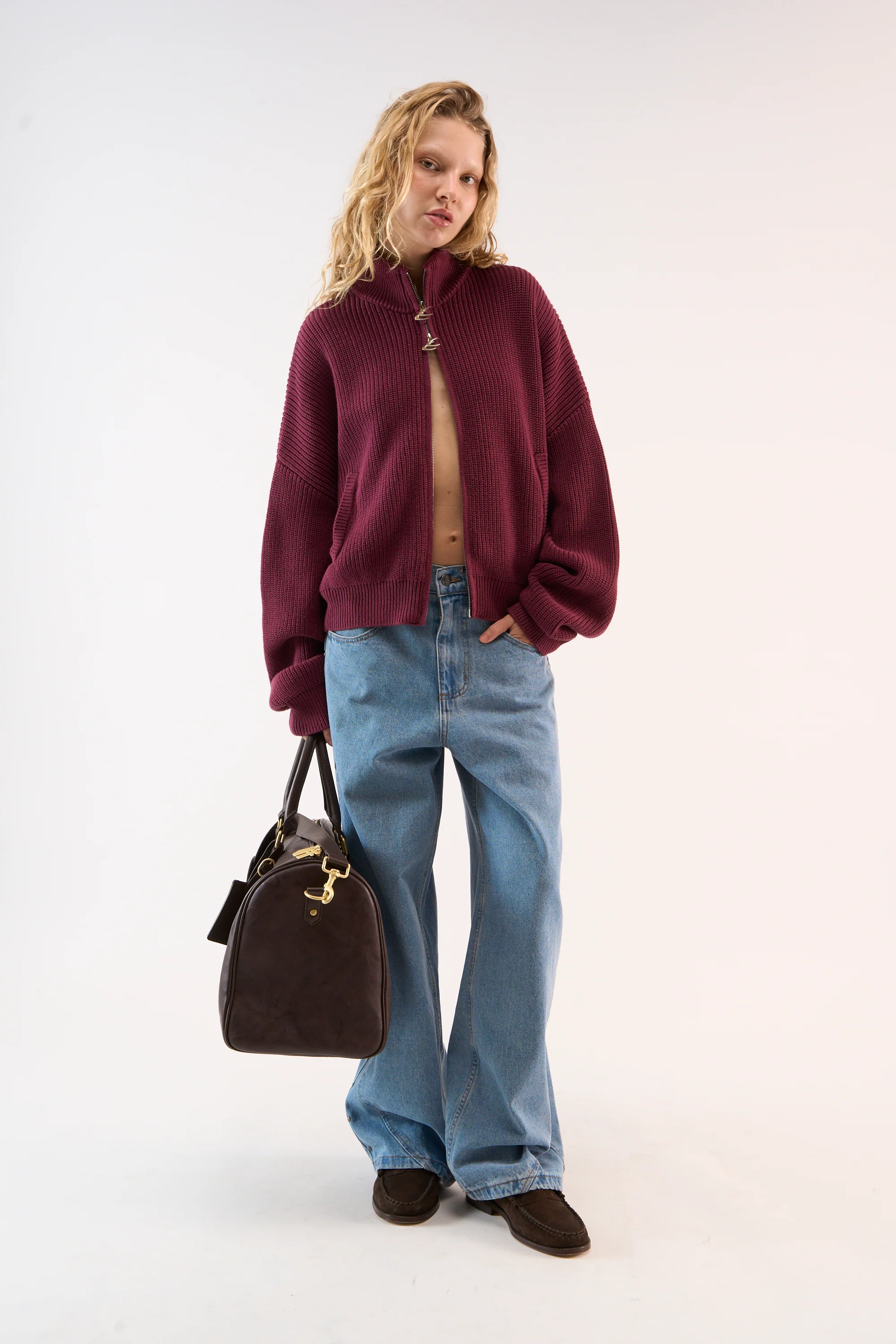 Delore Burgundy Knit Zipper - Image 2