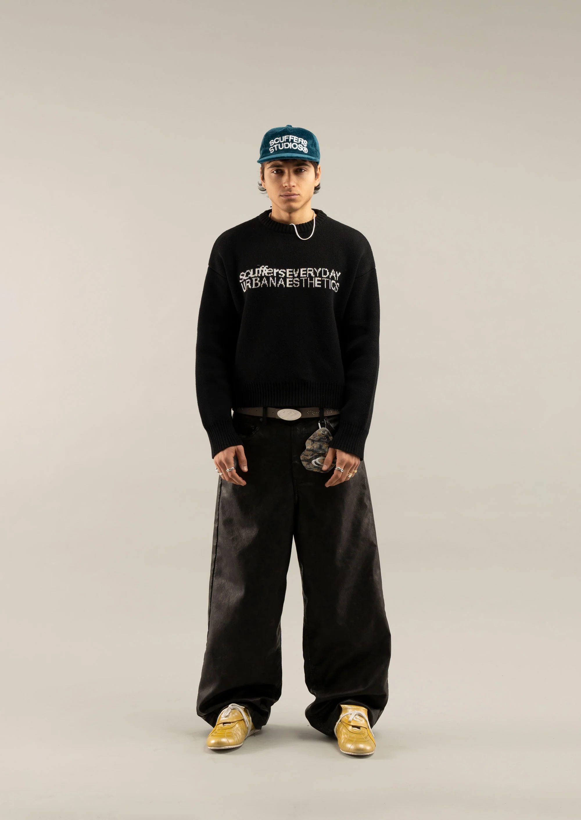 Essential Black Knit - Image 5