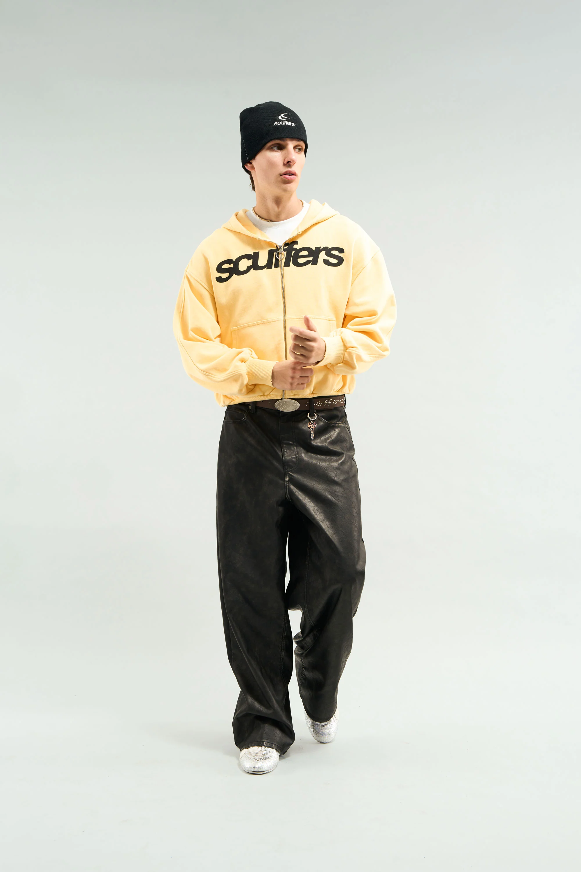 Essential Yellow Zipper - Image 2