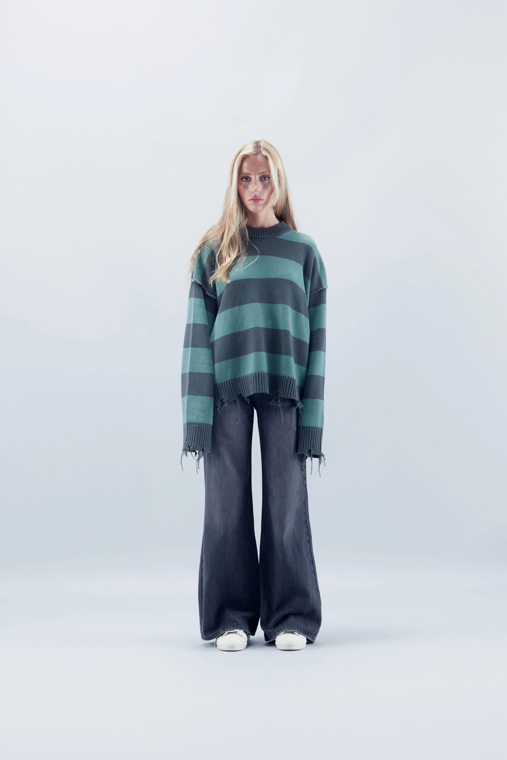 Flared Dark Grey Jeans - Image 7