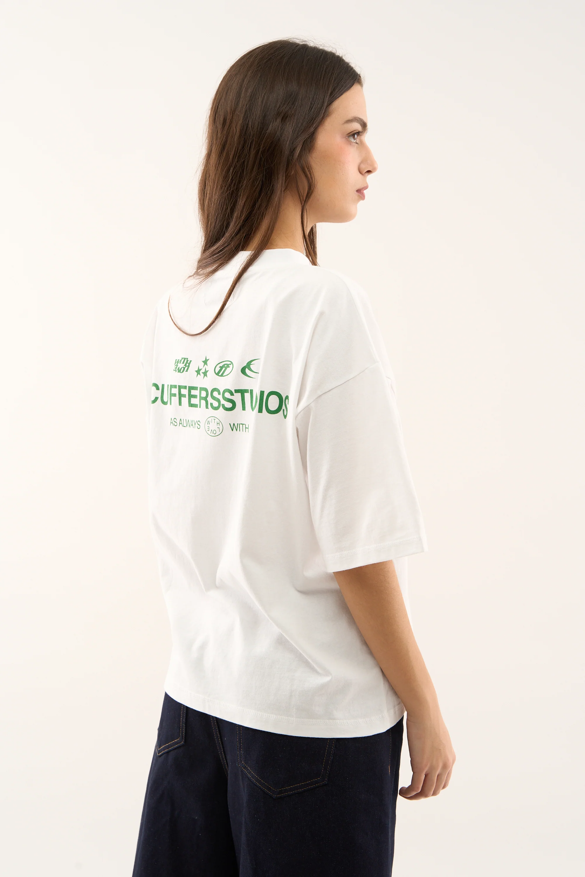 Iconic White T-shirt - Image 5