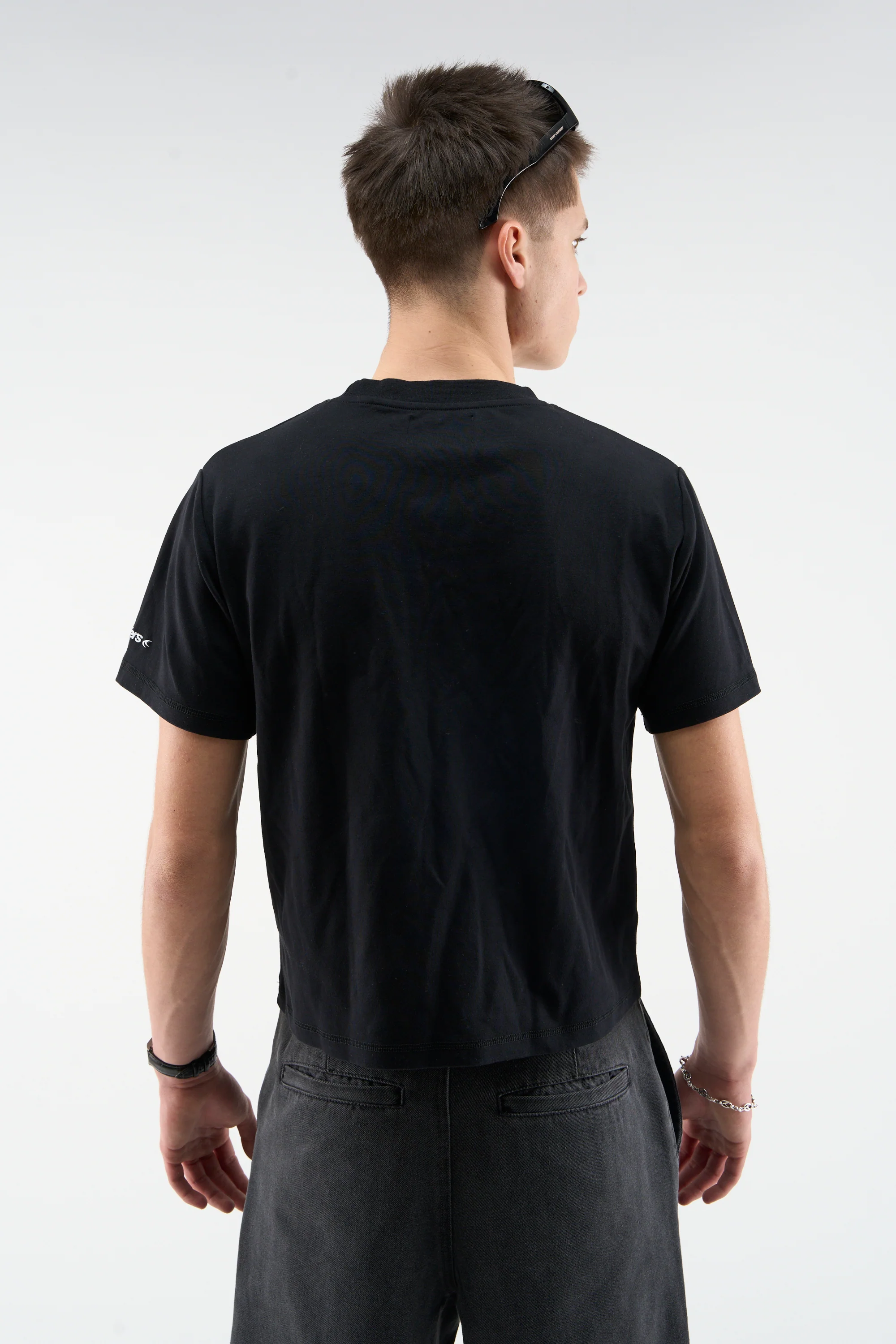 Interlock B&W Fitted T-Shirt Pack - Image 8