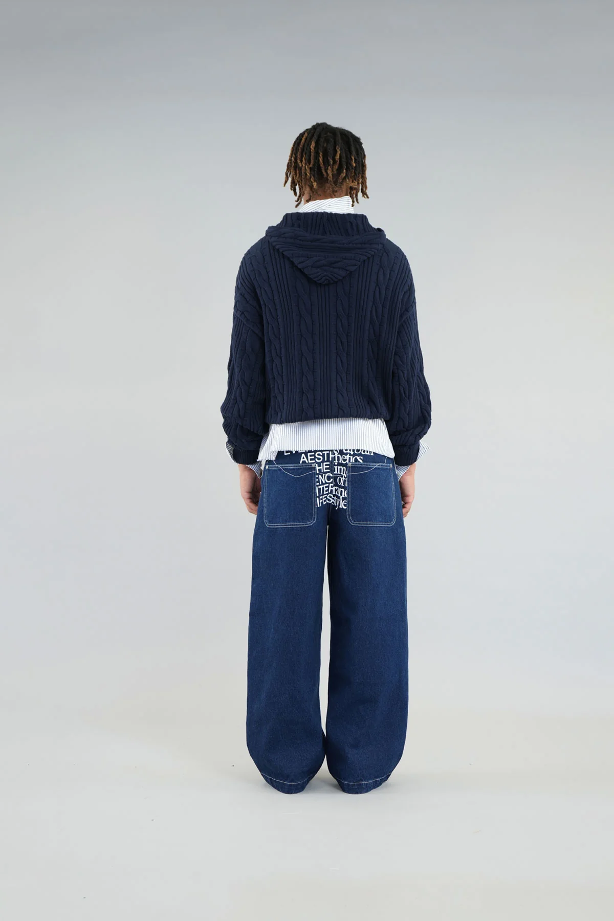 Latte Navy Zipper Knit - Image 5
