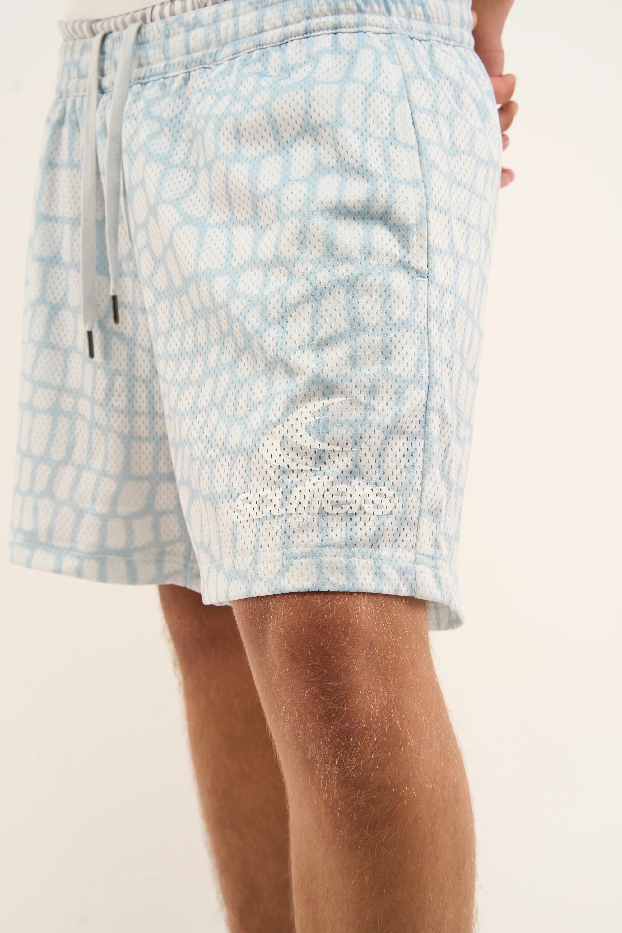 Liens Blue Shorts - Image 8