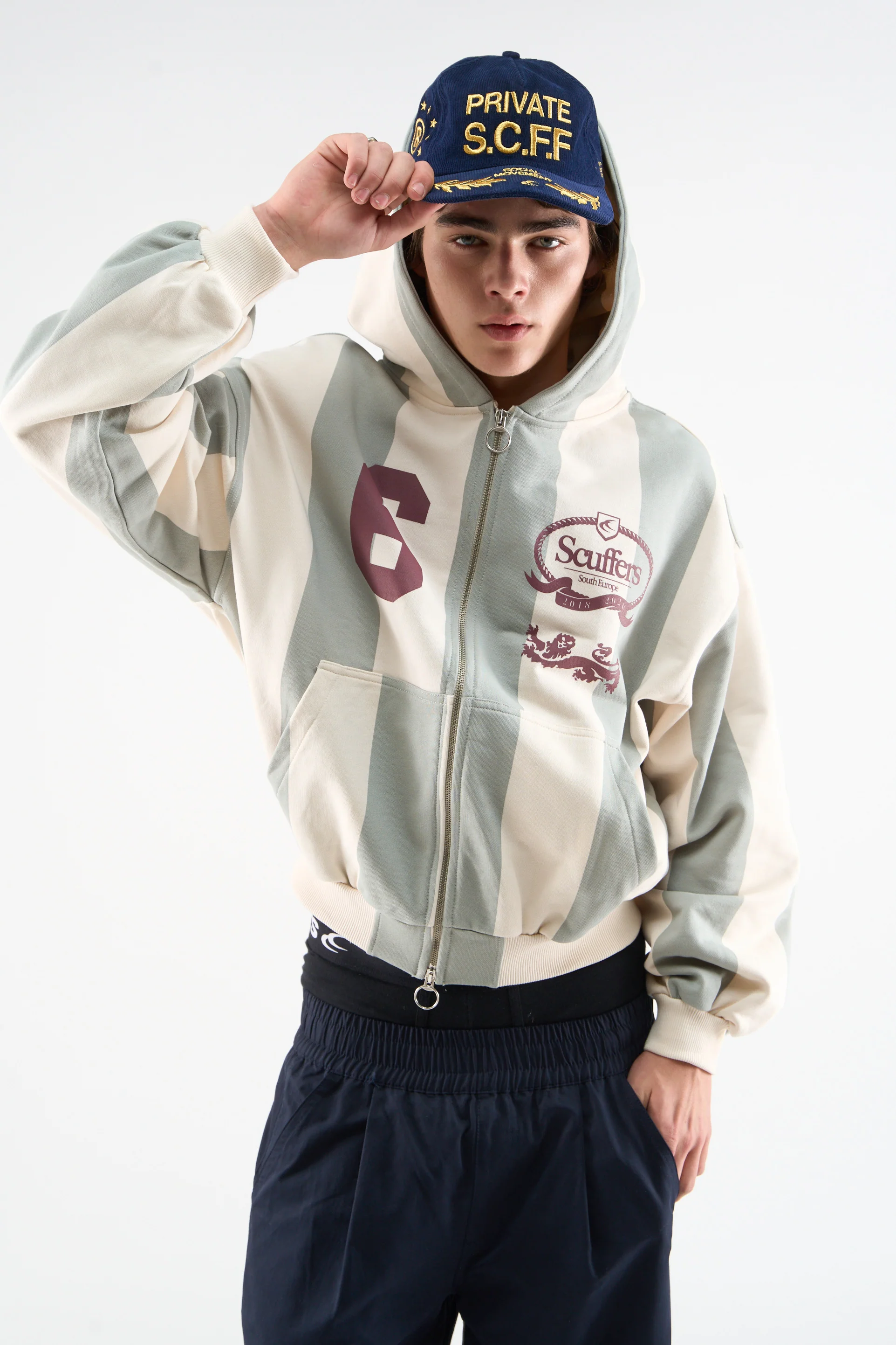 Picadilly Ecru Zipper