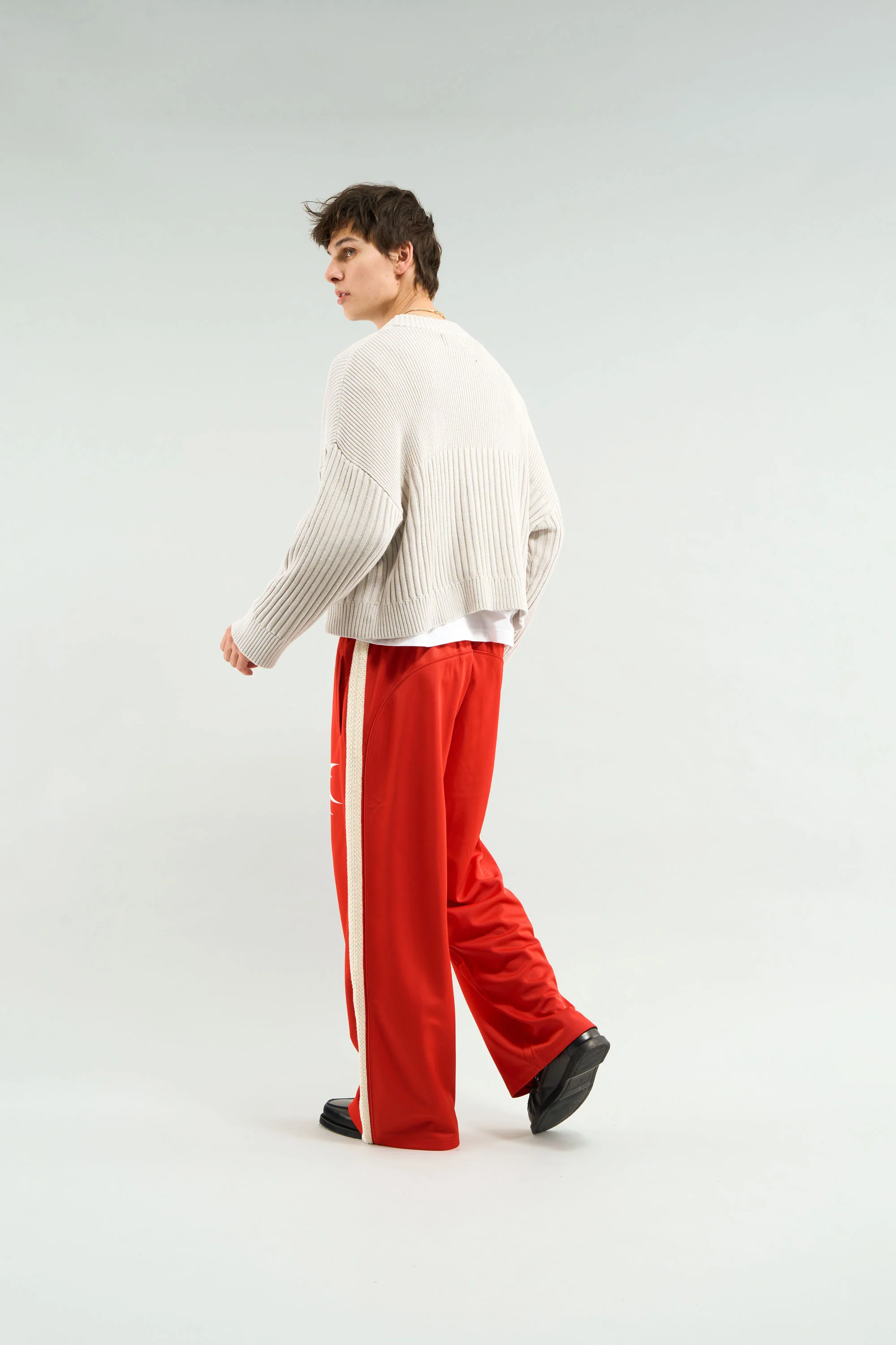 Pin Grey Knit - Image 5
