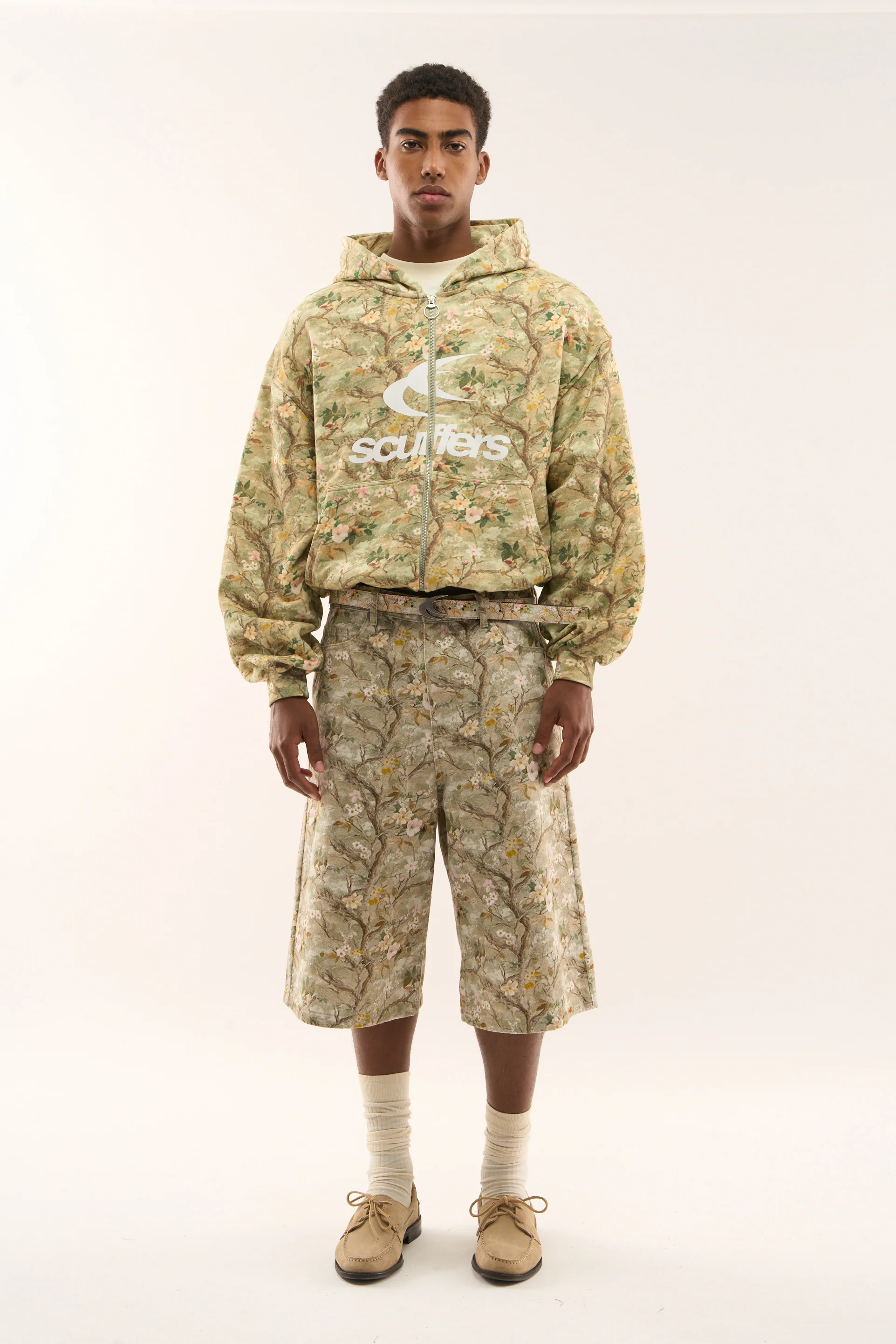 Real Flower Jumbo Shorts - Image 4