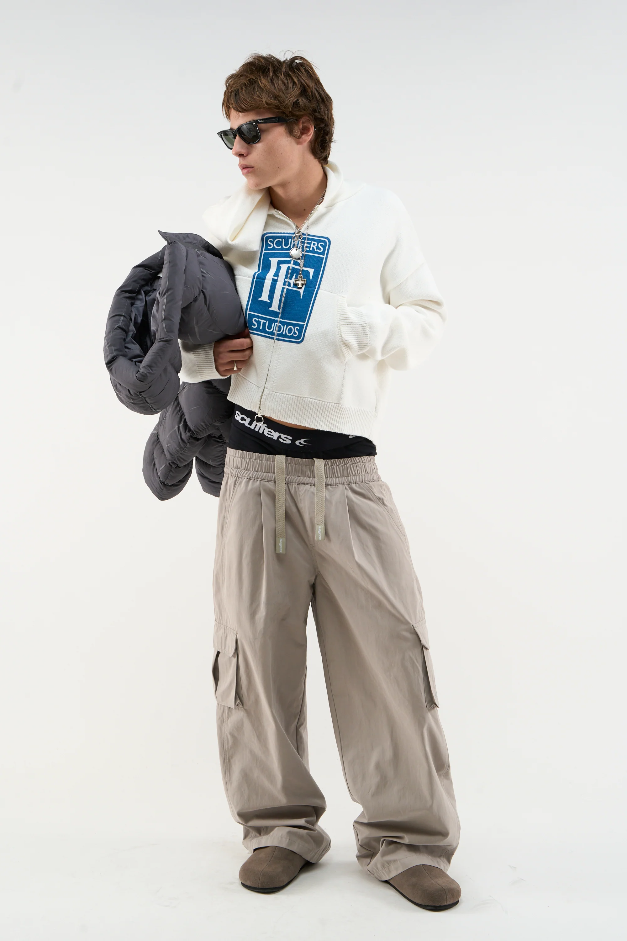 Rolly White Knit Zipper - Image 2