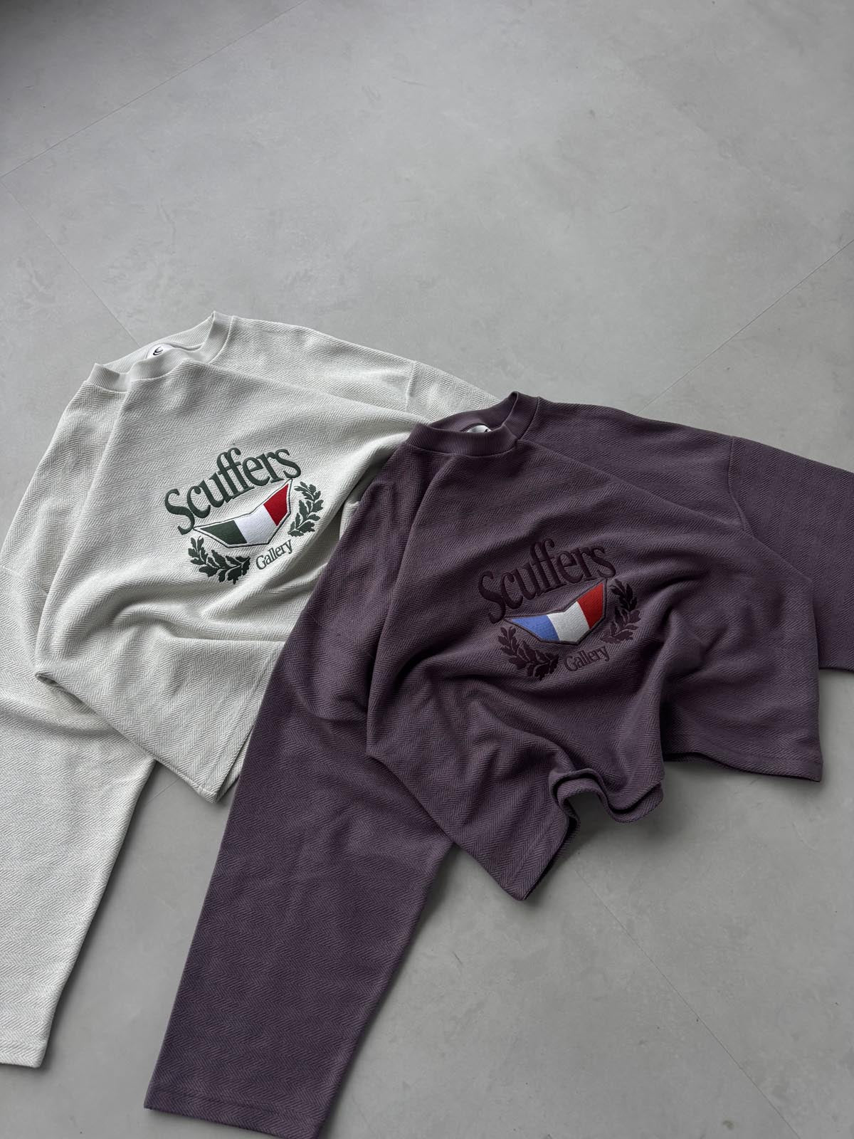 Romeo Light Burgundy Sweatshirt - Image 3