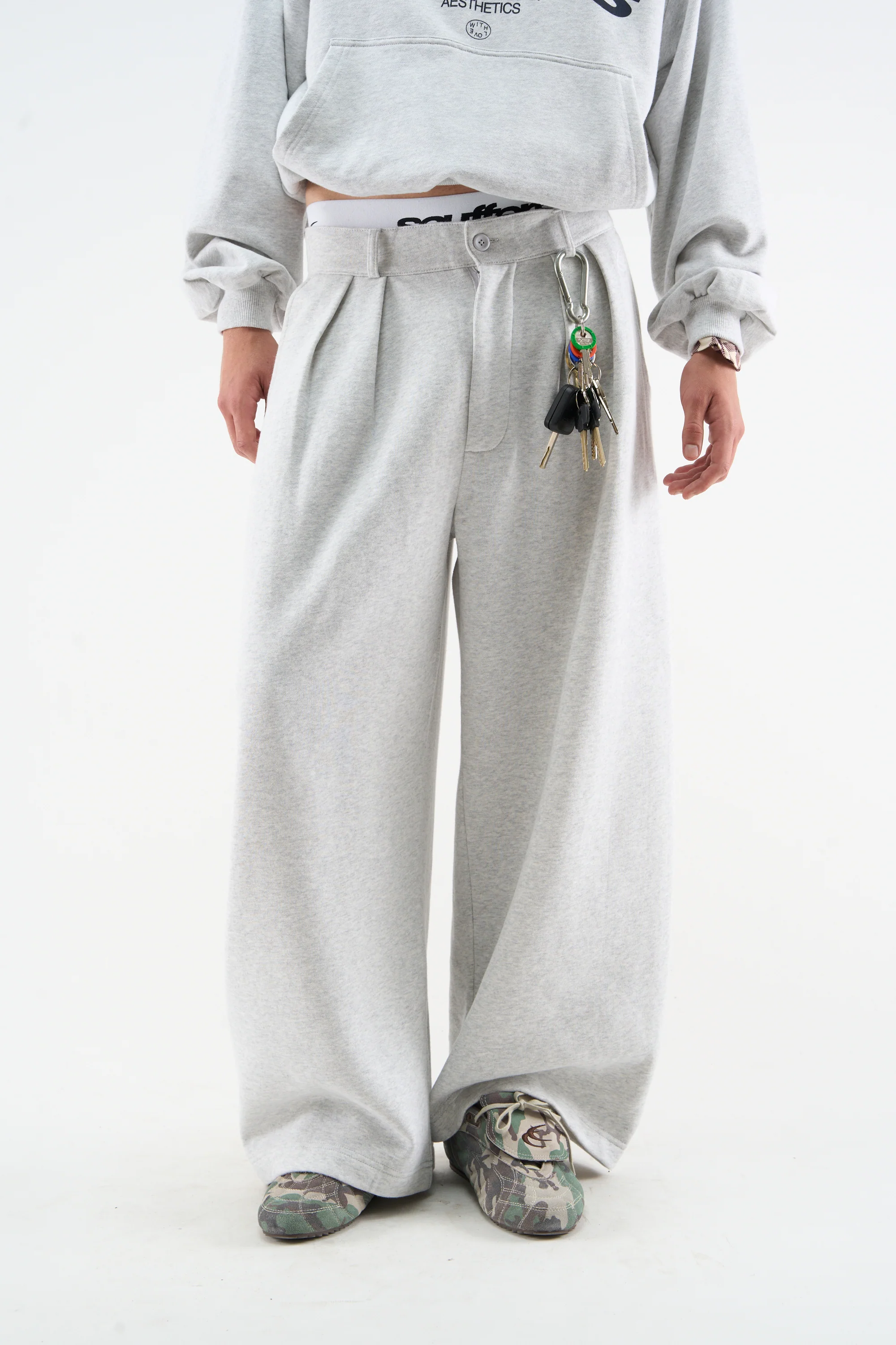 Shell Light Grey Sweatpants
