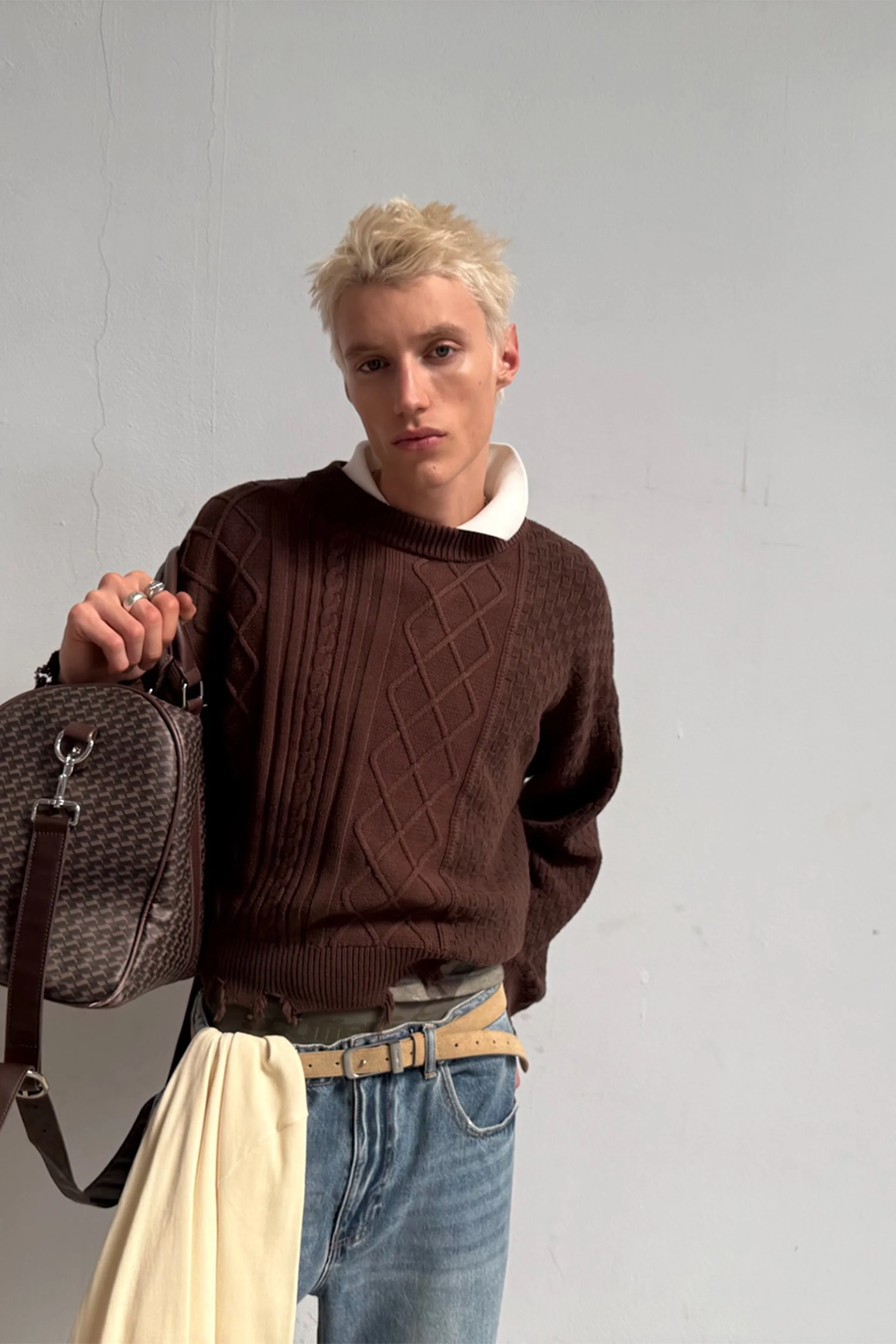 Split Brown Knit - Image 6