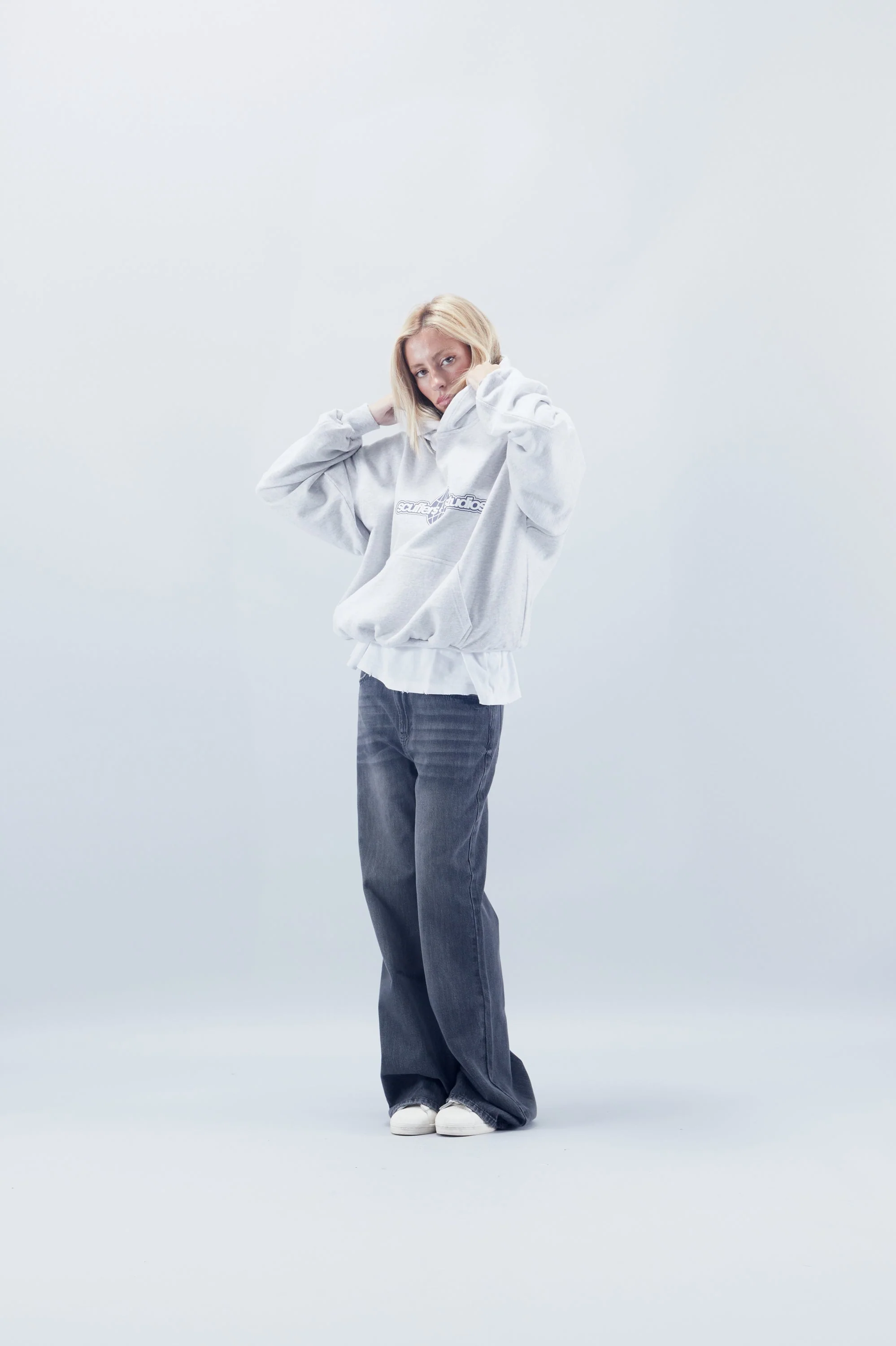 Universal Melagne Hoodie - Image 10