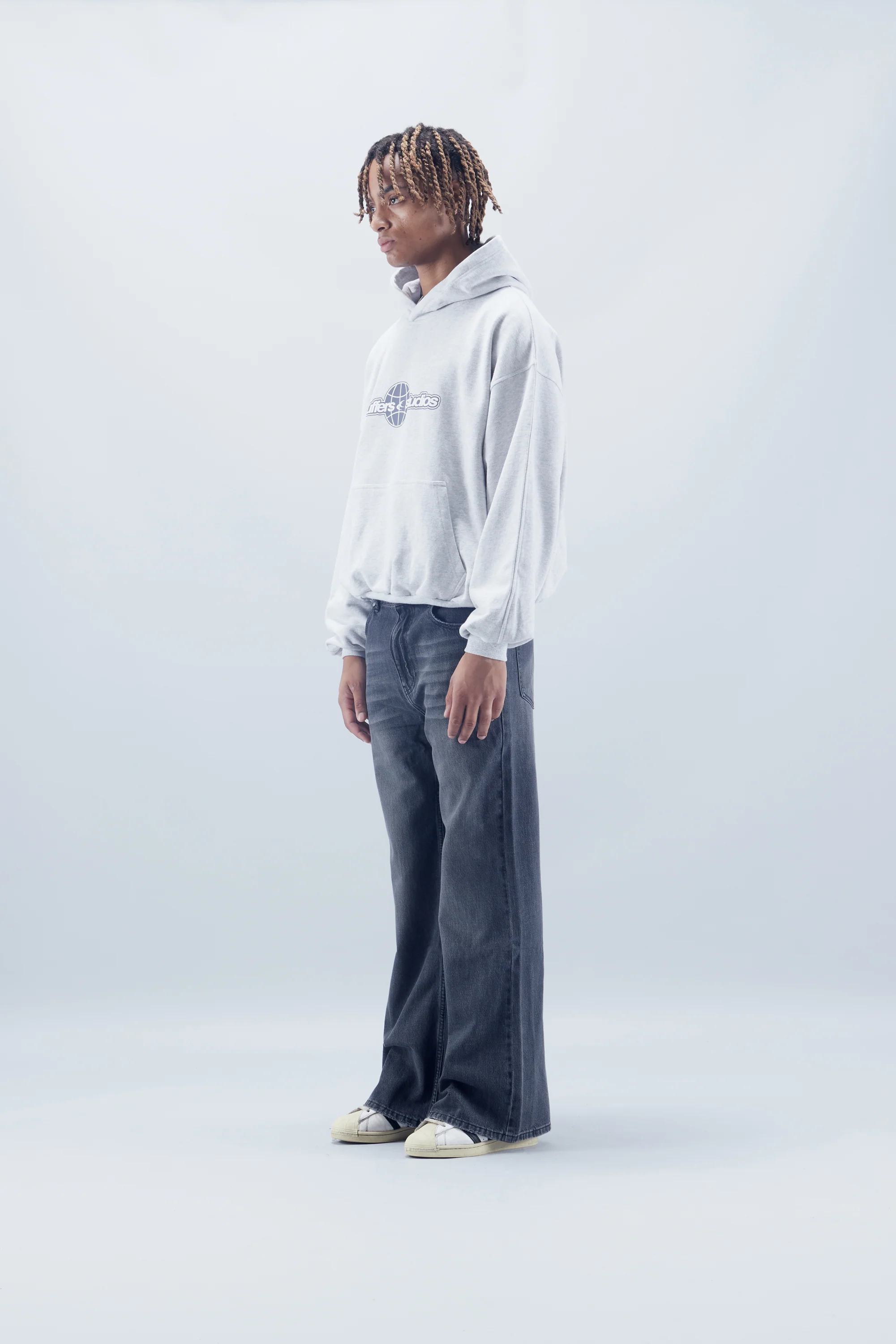 Universal Melagne Hoodie - Image 4